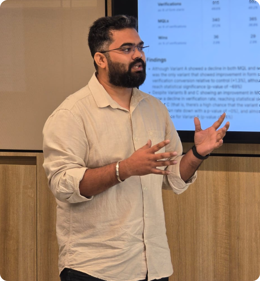 Dheeraj Kumar presenting at product design workshop